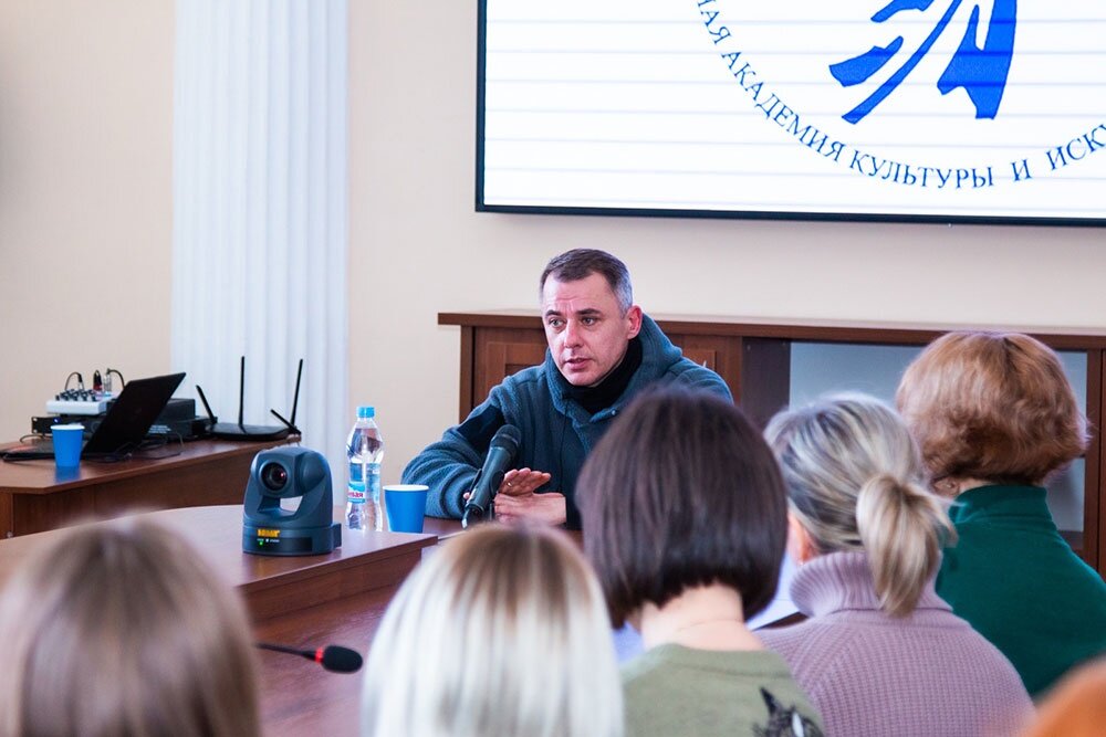 российский институт театрального искусства гитис москва. н. ргсаи москва. московский государственный университет дизайна и технологии. российские университеты искусств.