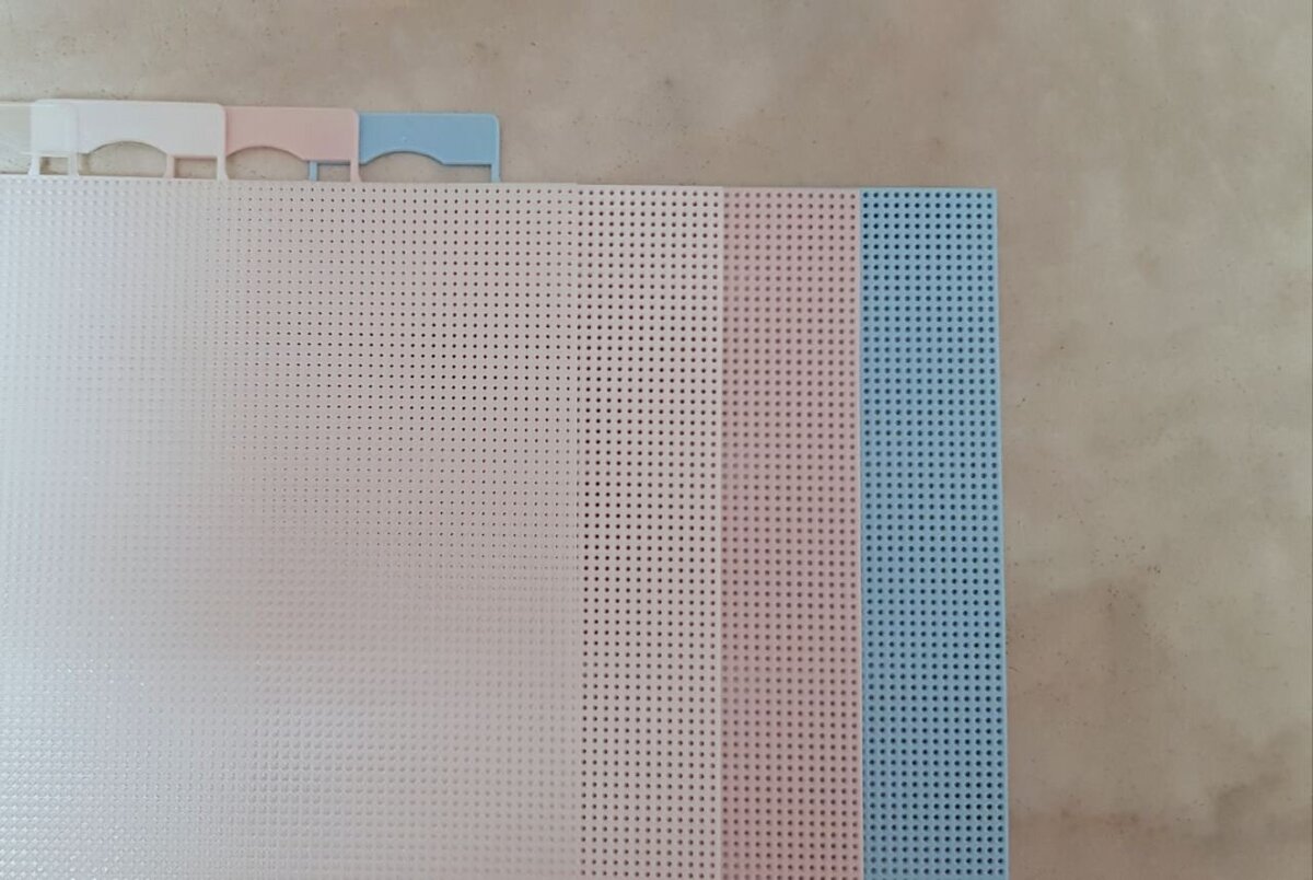 Пластиковая канва, фото автора