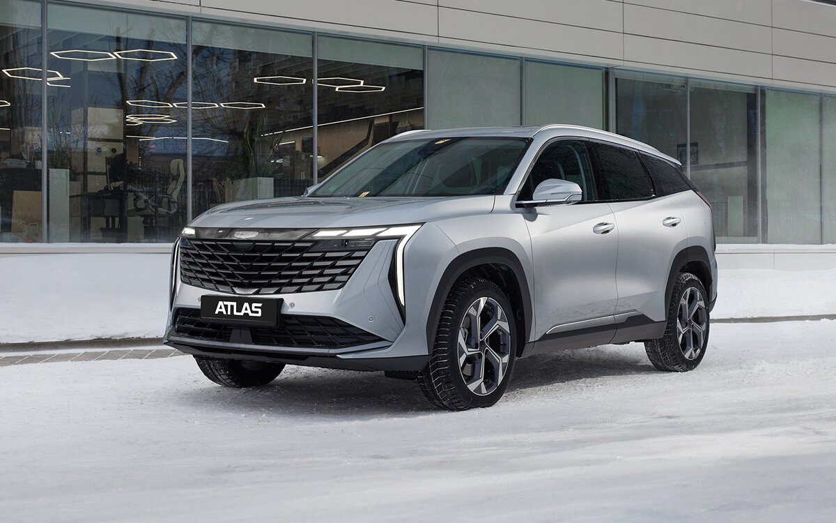 На грани паники. Первый тест-драйв нового Geely Atlas | РБК Autonews | Дзен