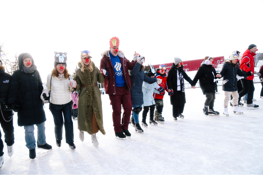    На катке ВДНХ прошел ежегодный Благотворительный день (фото 2)