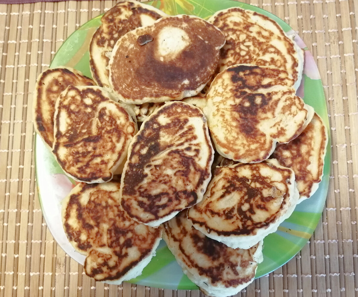 Чем богата сыворотка. Мой секрет вкусных и полезных оладий на основе молочной  сыворотки. | Сад моей мечты | Дзен