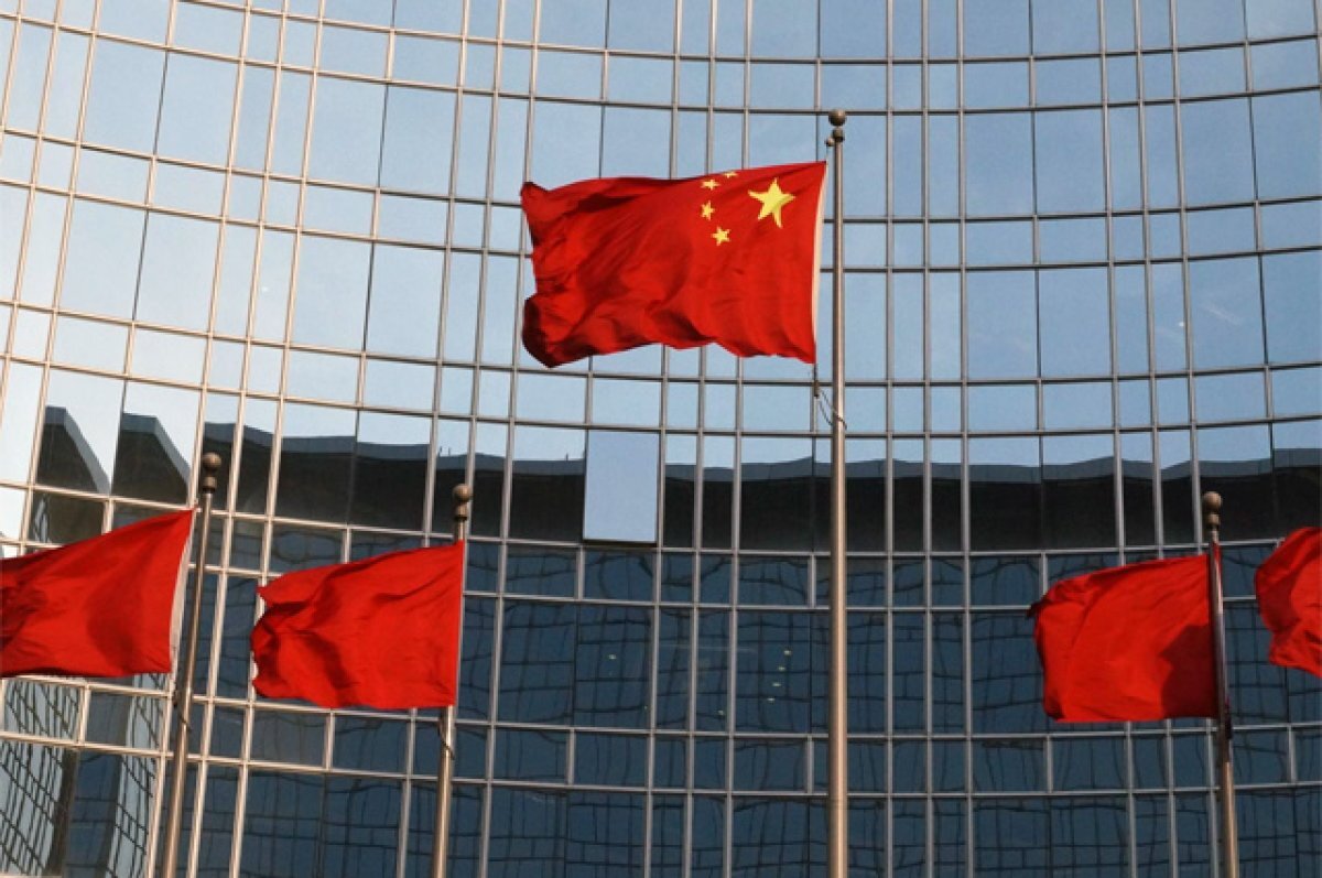    Катасонов: банк Китая Chouzhou остановил операции с РФ из-за страха санкций