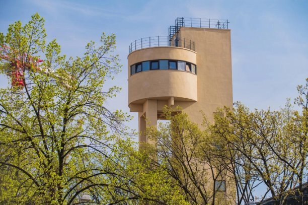 Водонапорная башня канатного цеха завода «Красный гвоздильщик». Фото: https://vk.cc/cunTkB 