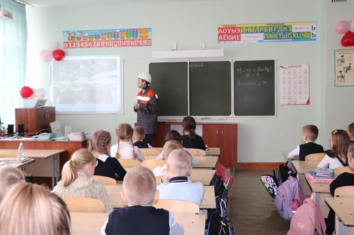    В 38 школе Владимира прошел урок по энергобезопасности от «Т Плюс»