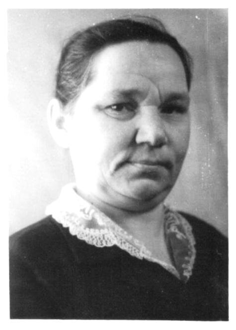 Манефа Васильевна Кормановская, основательница хора.