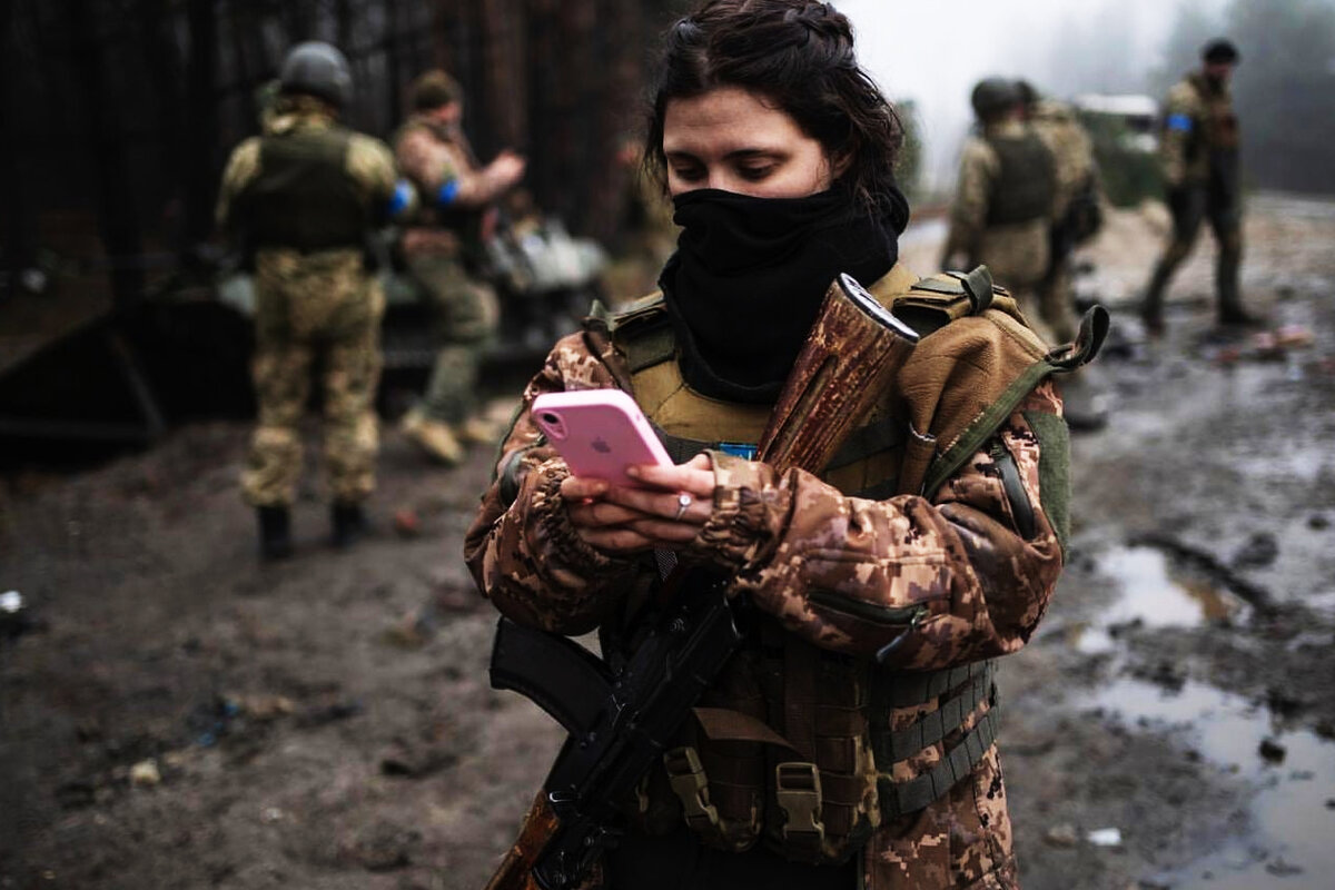 Настоящая информация о войне на украине. Девушки на войне в Украине.