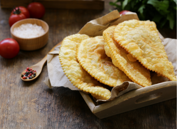 Восточная кухня – это настоящая гармония вкусов, ароматов и традиций, передаваемая из поколения в поколение. Она удивительно разнообразна и богата.-3