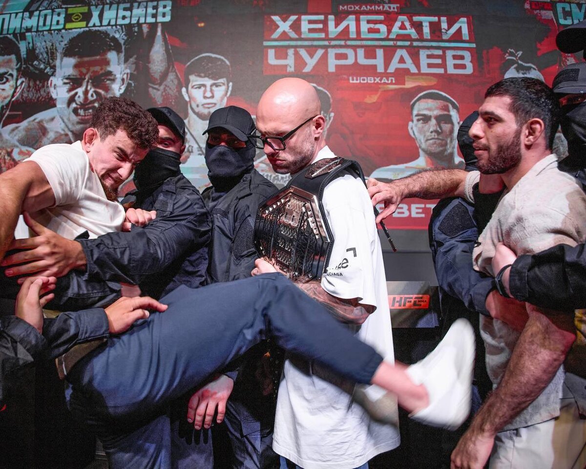     Потасовки на пресс-конференциях – одна из главных фишек поп-MMA