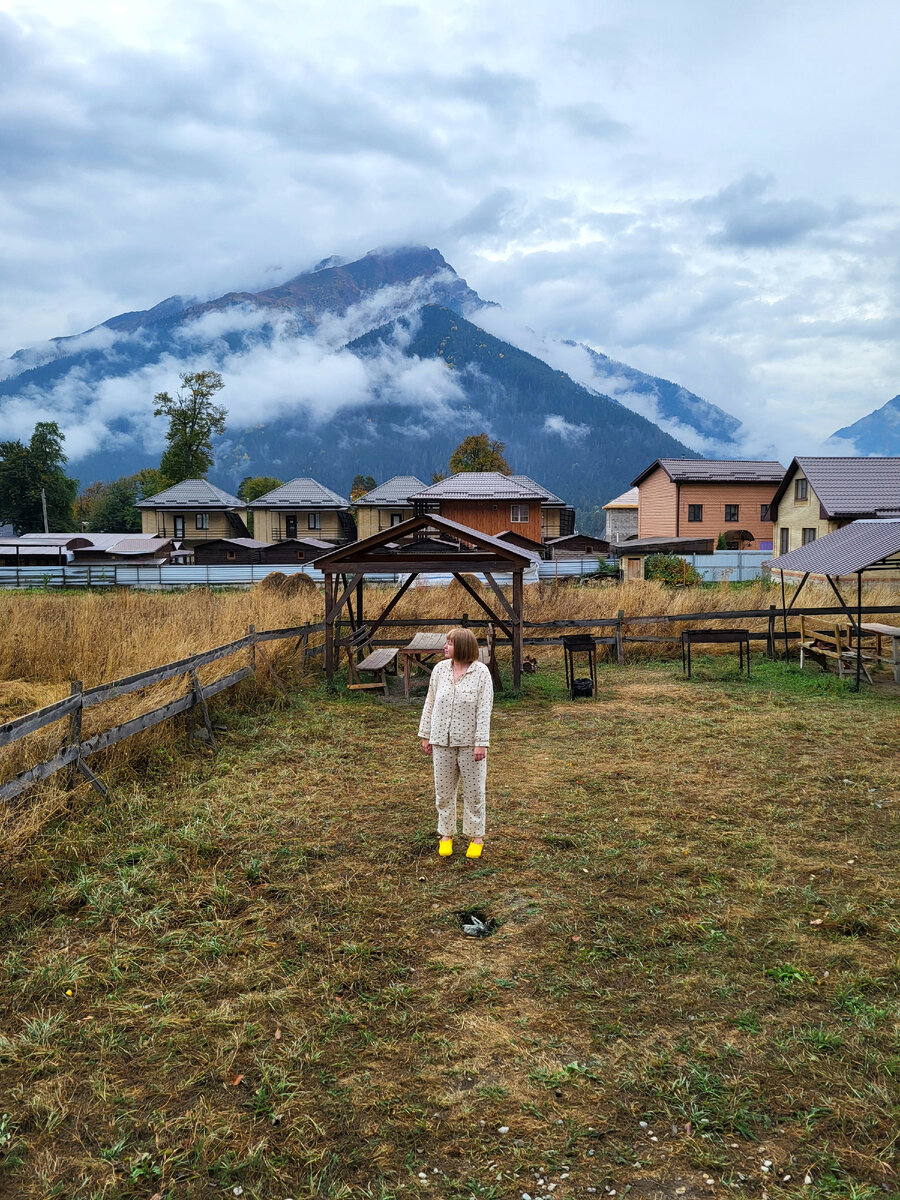 Динара касимова ногинск. Барышня в шляпке. Барышня крестьянка портрет. Прекрасная барышня. Ищу барышню.