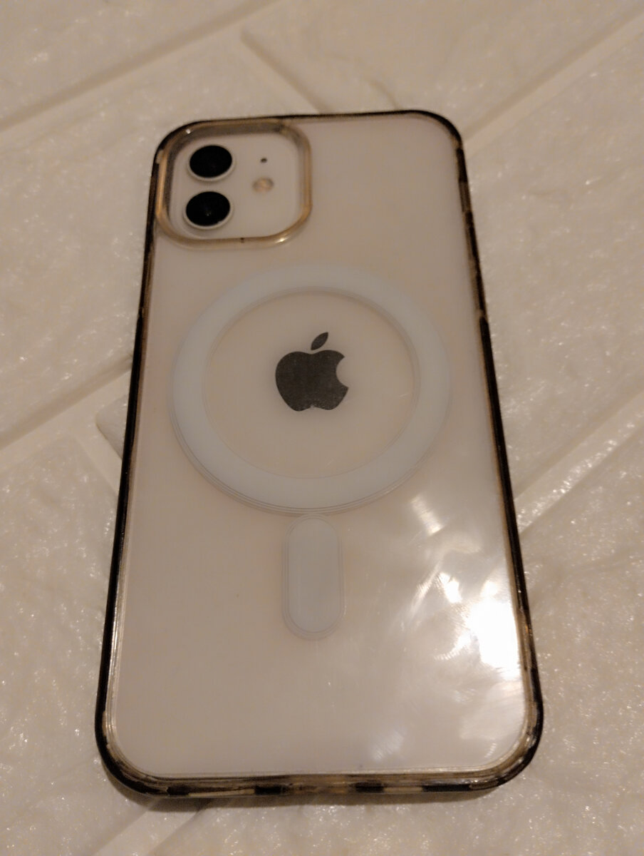 Айфон сына. Не последней модели, но накопил за 4 месяца САМ.