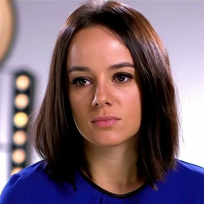 Alizee певица 2023. Alizee 2021. Alizee певица 2021. Alizee сейчас 2023. Французские певицы 2023