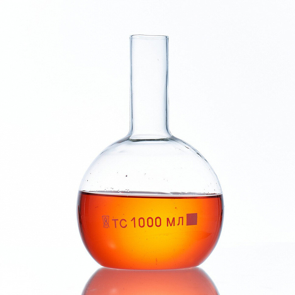 Плоскодонная колба с жидкостью