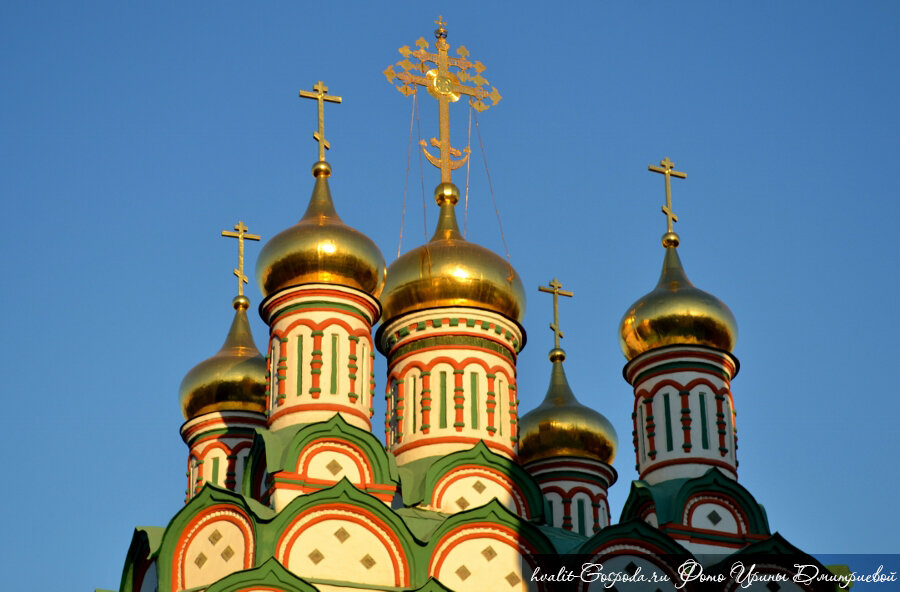 Храм свт. Николая Чудотворца в Хамовниках, Москва. Фото Ирины Дмитриевой.