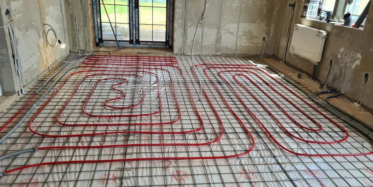 Как делать теплый дом. Теплый пол в частном доме. Теплый пол. Как делать теплый дом. Отопление в доме.