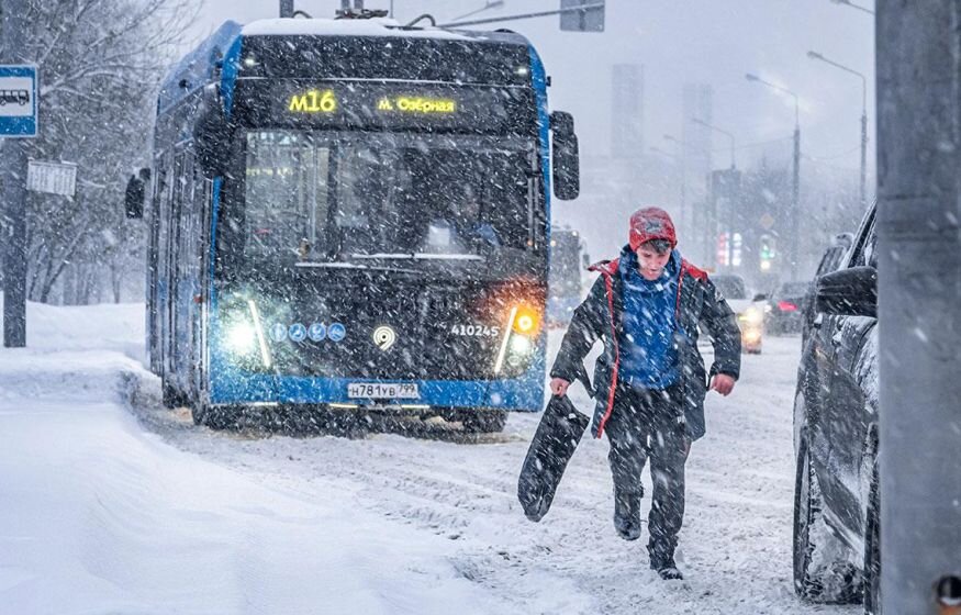    «Снежный армагеддон»: Москву накрыл циклон «Ольга»