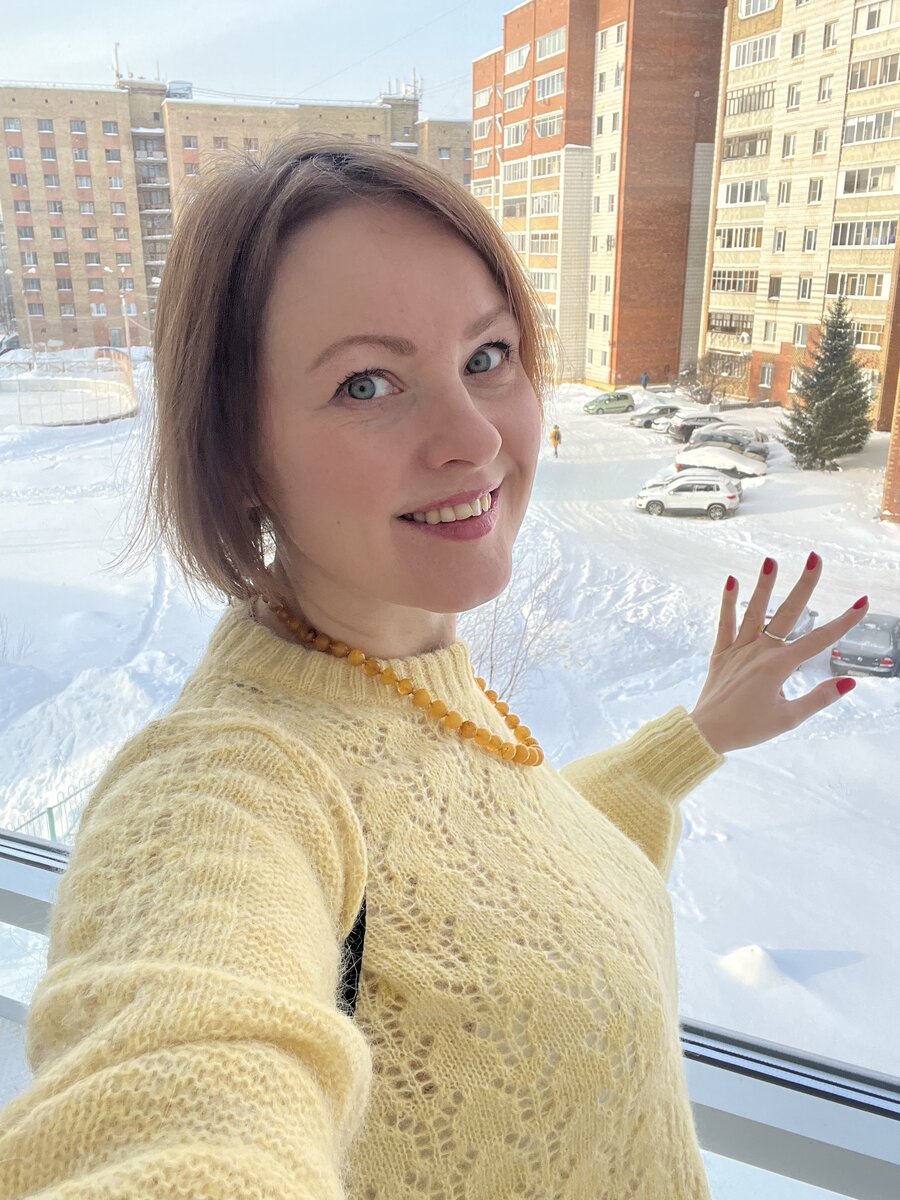 Не пуловер, а любовь с первого взгляда💛🤍Фото автора 