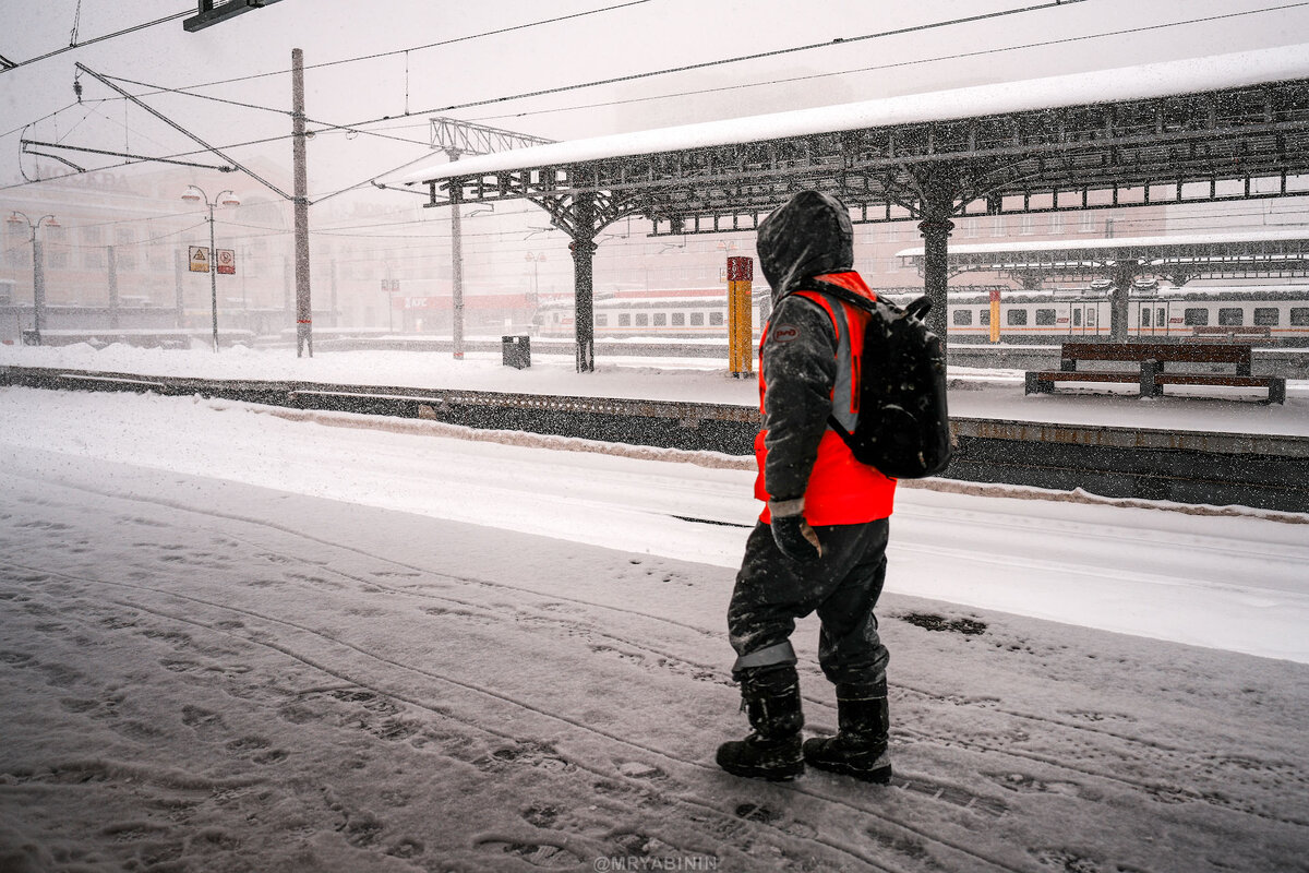 Снегопад в Москве 07.02.2024. Покатался на поездах и порадовался, что не выбрал автомобиль...