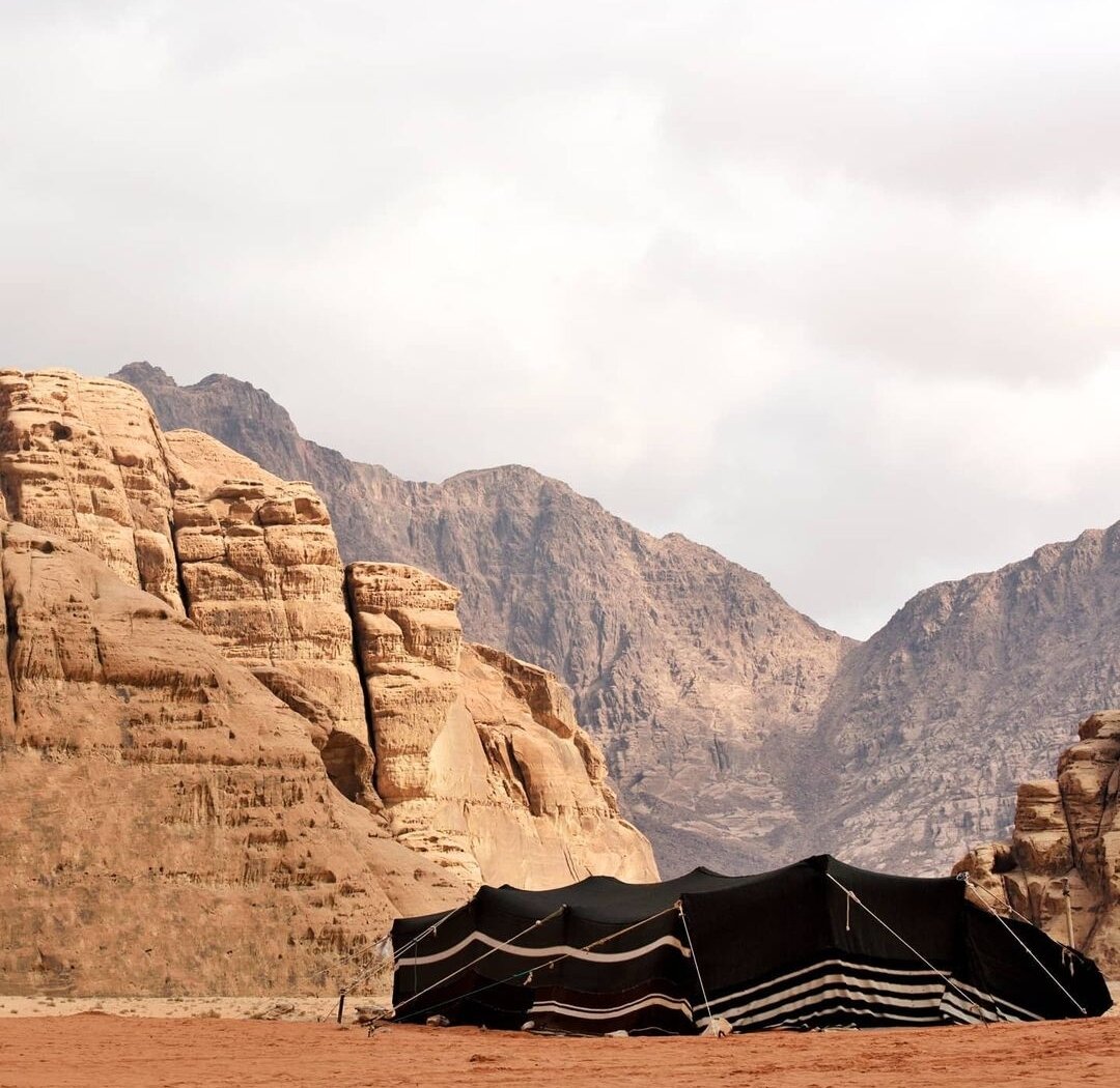 Типичная арабская палатка (фото из открытых источников).