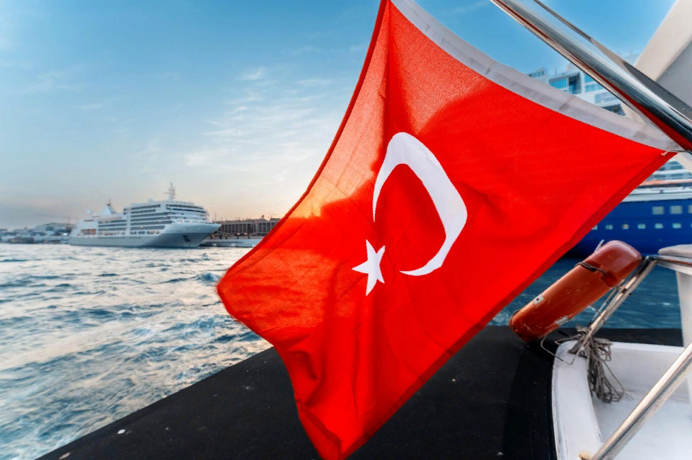 <a href="https://www.freepik.com/free-photo/turkish-flag-waving-boat-istanbul-turkey_48816051.htm#query=%D0%A2%D1%83%D1%80%D1%86%D0%B8%D1%8F&position=2&from_view=search&track=ais&uuid=c3762aac-c11a-467a-9cf5-ef8f4ce47271">Image by frimufilms</a> on Freepik