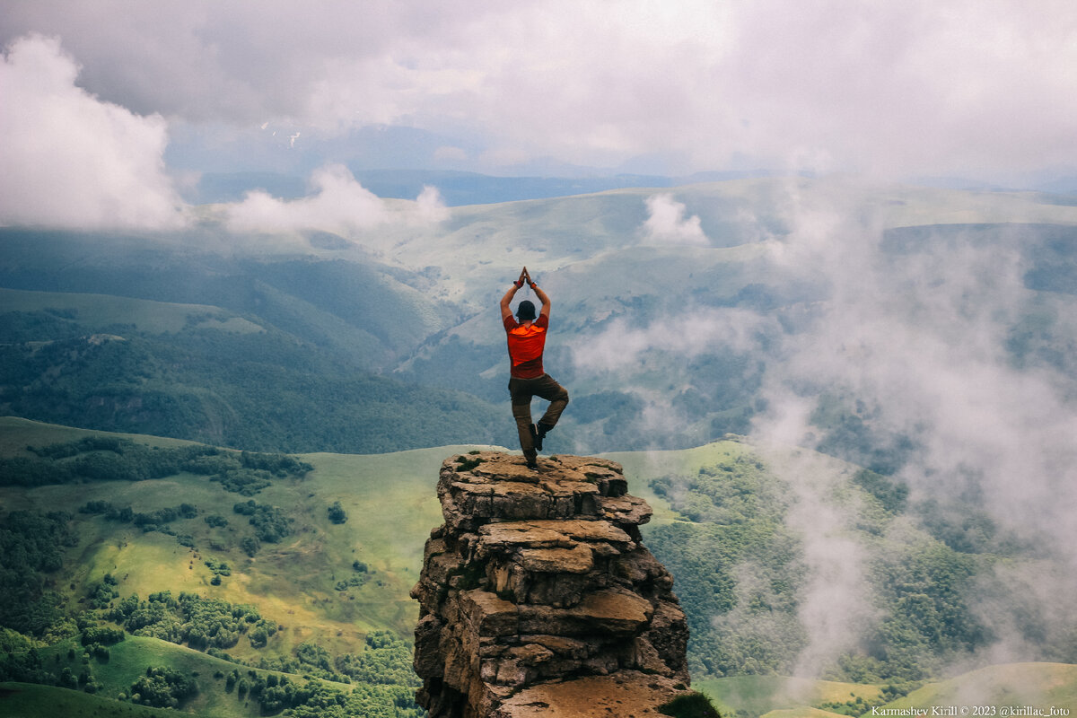 Каменный амфитеатр и медитация от Димы.