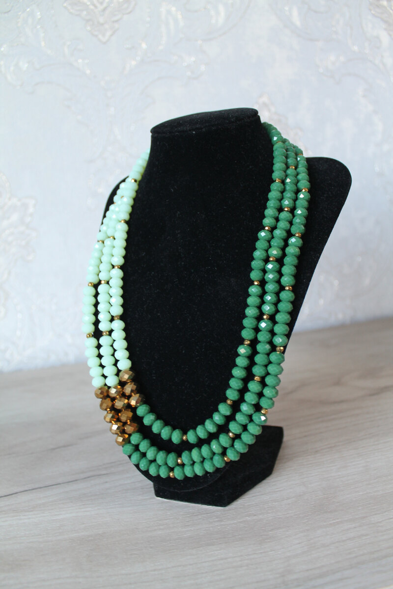 Мои новые бусы "Зелёная соната"