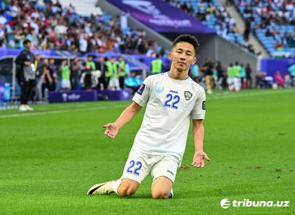 Бывший нападающий ЦСКА и клуба "Бавария" Ивица Олич высказал свое мнение по поводу сообщений об интересе мюнхенского клуба к Аббосбеку Файзуллаеву.

 Мне пока ничего не известно об интересе «Баварии» к Файзуллаеву.  Если мюнхенцы следят за ним, то это показатель высокого уровня игрока.  Но важно, что Аббасбек доказывает это уже несколько сезонов.  Только тогда можно будет серьезно говорить об интересе к этому игроку не только «Баварии», но и других грандов.