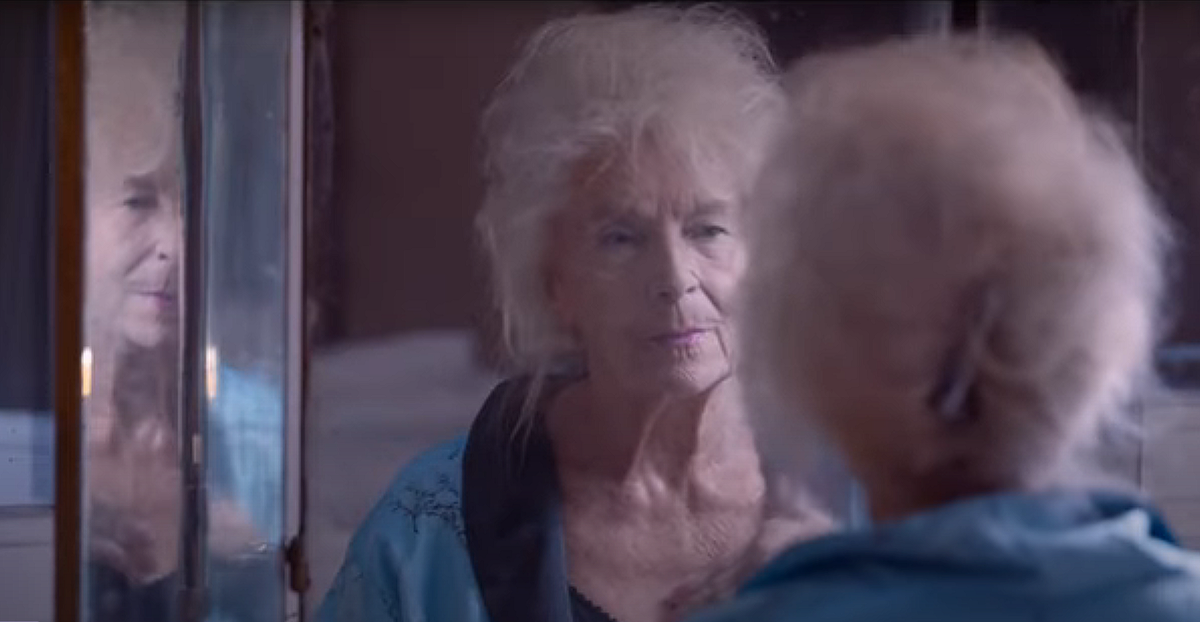 Однажды мы вглядимся в свое изображение в зеркале, и оно нам не понравится