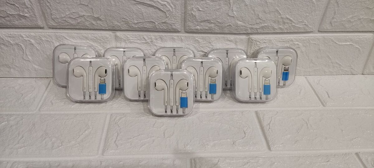 Проводные наушники Apple EarPods