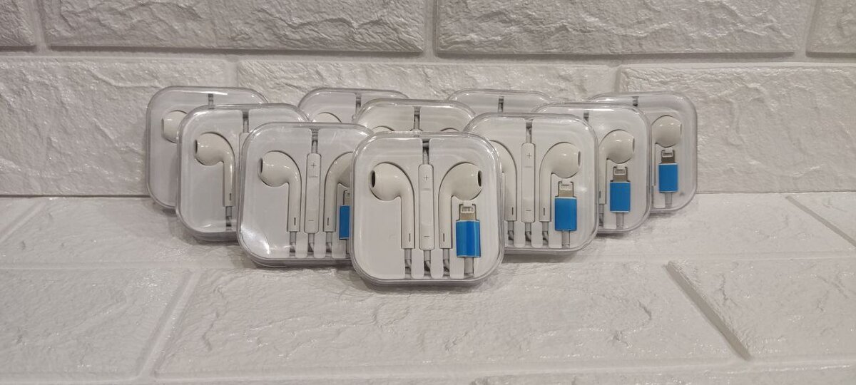 Проводные наушники Apple EarPods