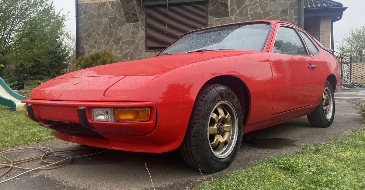 Porsche 924