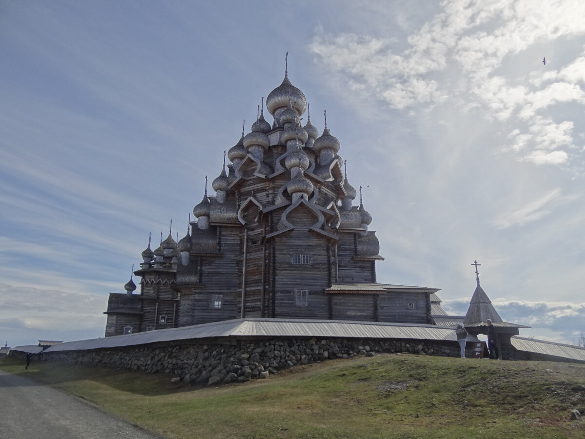 Преображенская церковь на острове Кижи