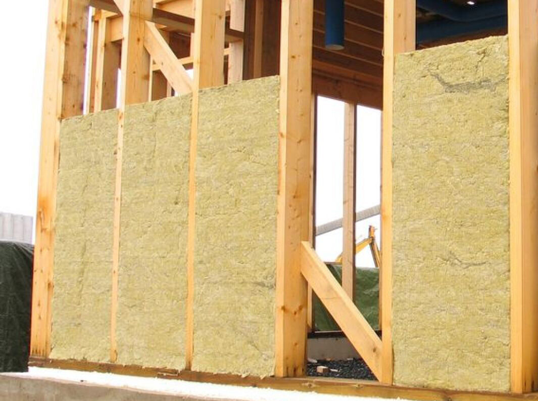 Утепление стен минеральной ватой в плитах