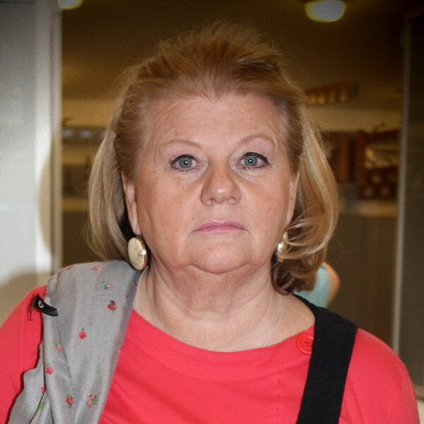     Сегодня Ирина Муравьёва празднует 75-летие