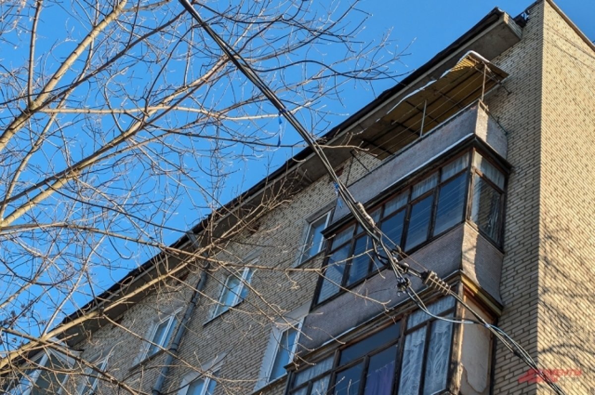    Копейской сироте дали квартиру в заплесневевшем доме