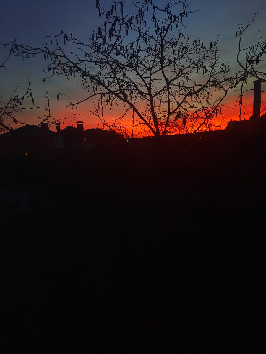 Солнце встает. Ласковое солнышко. Тепла и солнышка. Детские стишки про солнышко. Солнышко рисунок для детей.