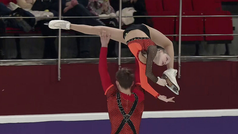 Юниорский гран при рига 2024. Российские фигуристы. Юниорский гран при рига 2024. Юниорский гран при рига 2024. Финал гран-при по фигурному катанию 2022.