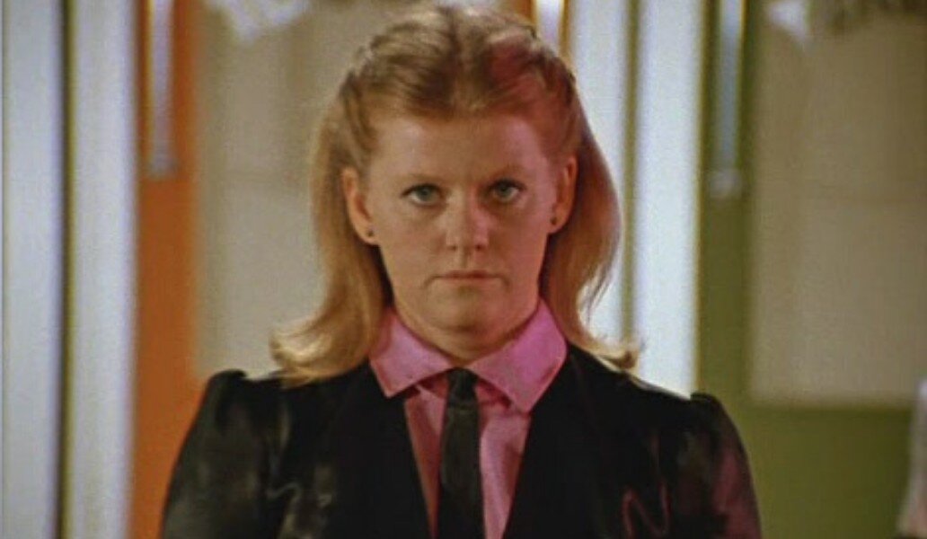 ирина муравьёва барышня. барышня ирина муравьева книга. барышня ирина муравьева книга. "барышня". барышня ирина муравьева книга.