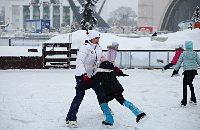 Мастер-класс Алины Загитовой для начинающих фигуристов / / Фото: пресс-служба Российского общества «Знание»