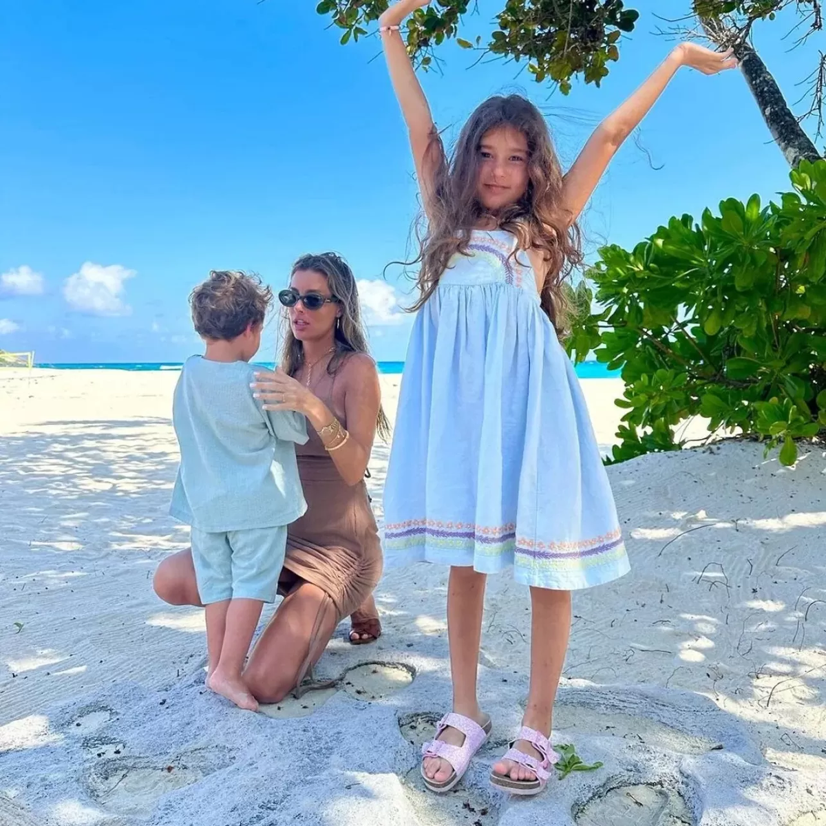 Кети Топурия с детьми