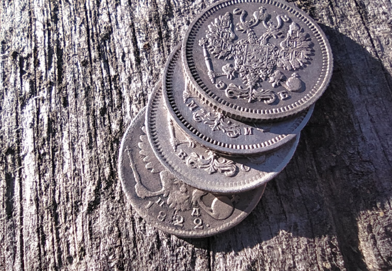 Почему большинство людей не смогут продать монеты за реальные деньги