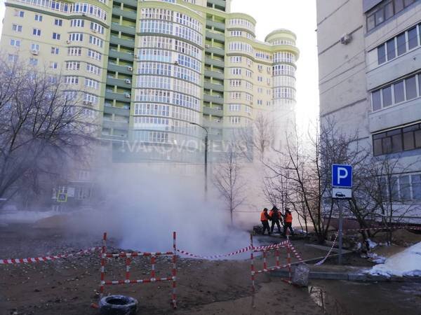     «Беги, Лёшка, машину твою топит!». Ивановка рассказала о первых минутах после прорыва на теплотрассе