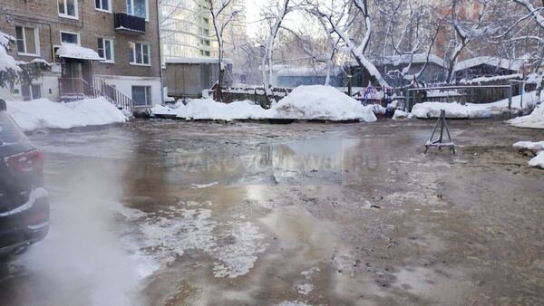     «Беги, Лёшка, машину твою топит!». Ивановка рассказала о первых минутах после прорыва на теплотрассе