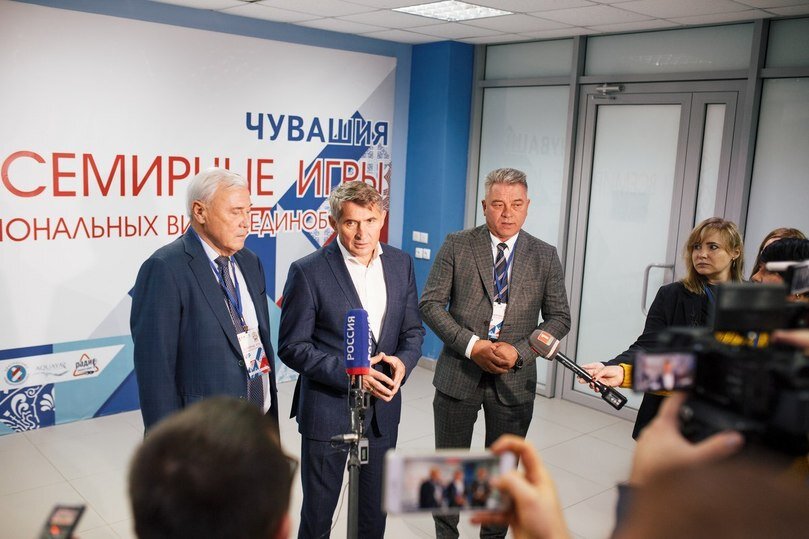 Примите апреля. Примите апреля