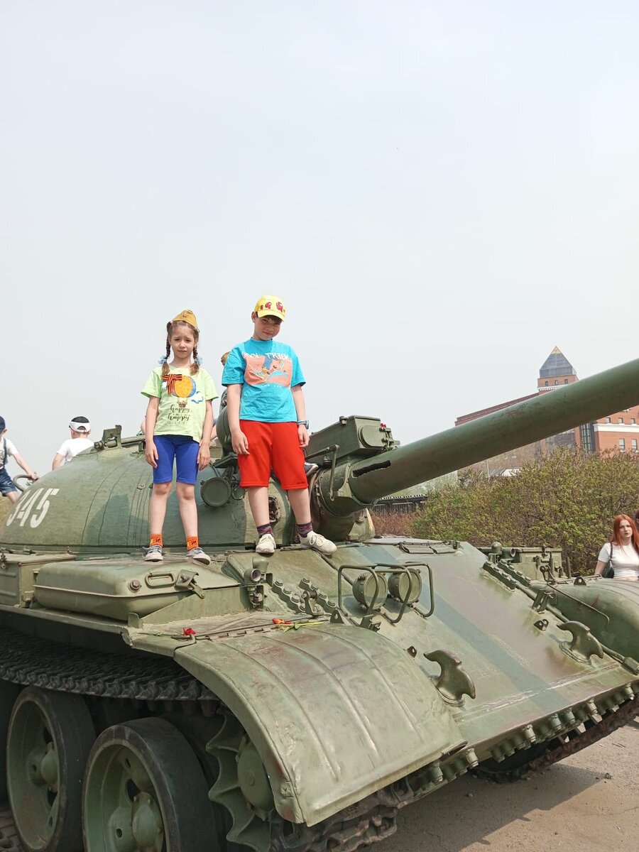 вот тут она прям в своей теме