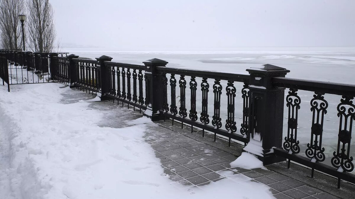     Избежать снятия исторической брусчатки на набережной в Таганроге, вероятно, не удастся, следует из ответа губернатора Ростовской области Василия Голубева.