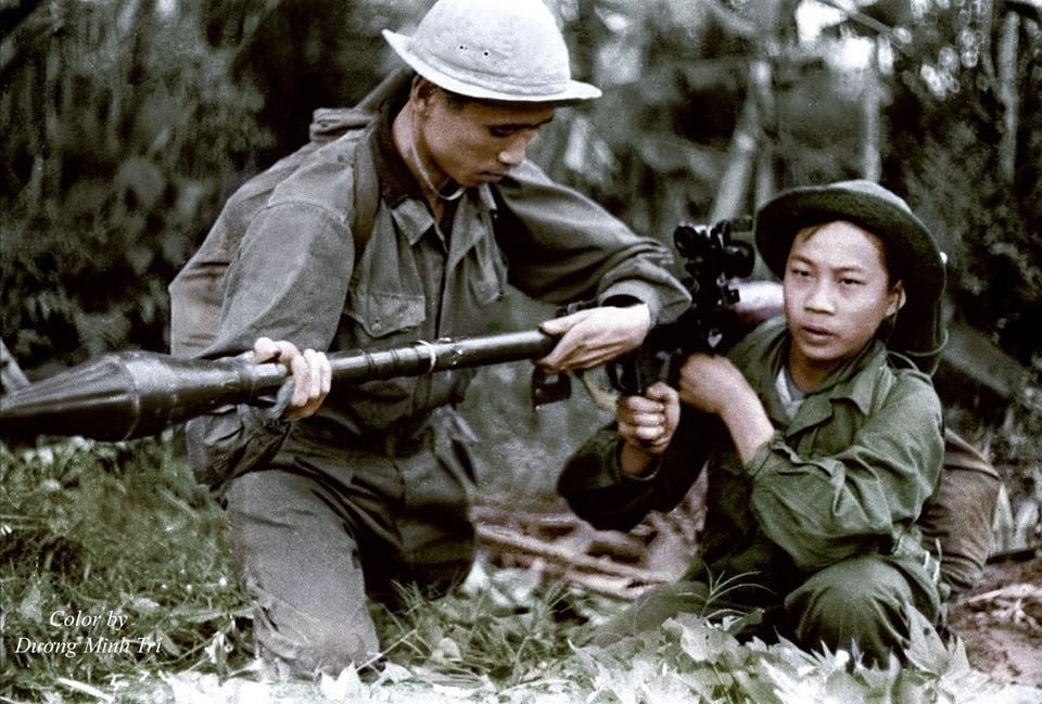 Вьетнамские солдаты Вьетконг. Русский вьетнамец