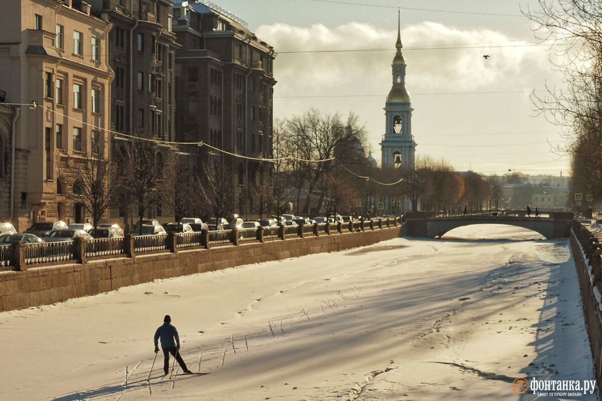 На редкость ясный день выдался в Петербурге 8 февраля. Читайте на  