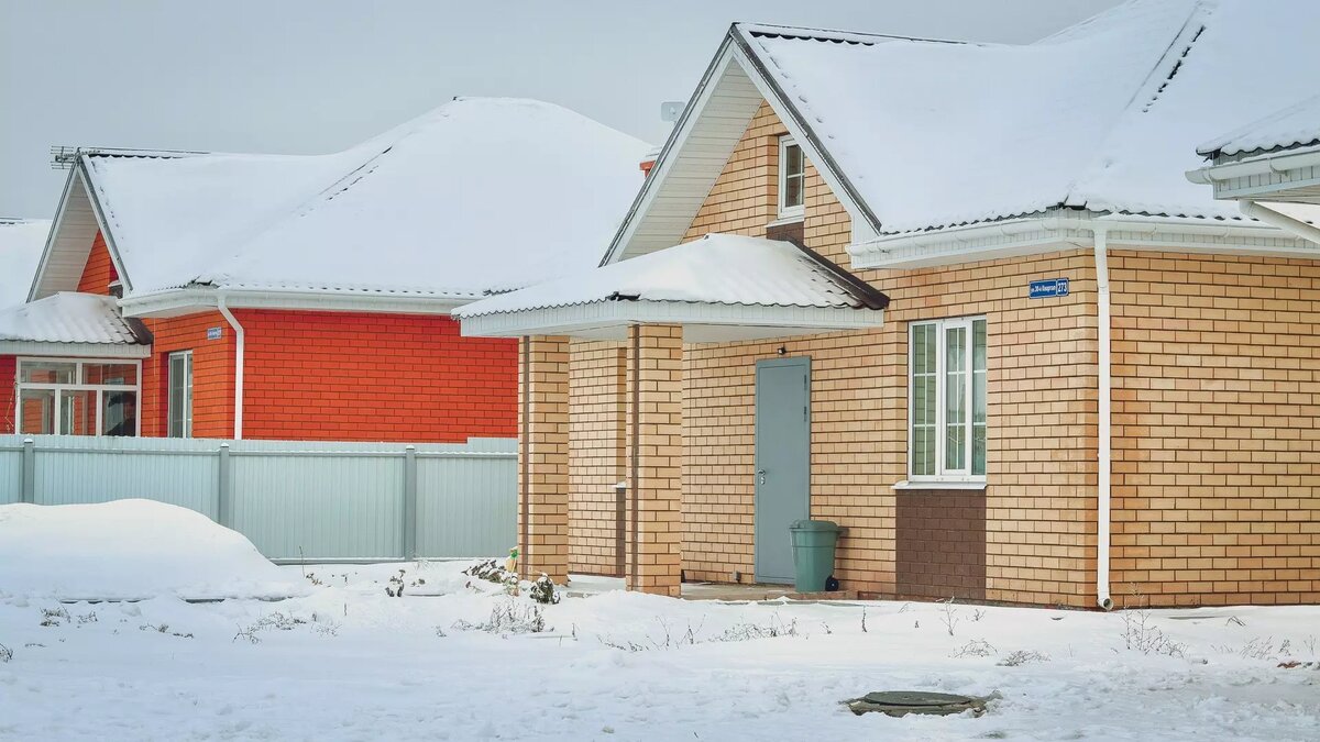     Жители Красноярского края стали регистрировать больше частных загородных домов. Чаще всего — в Емельяновском районе.