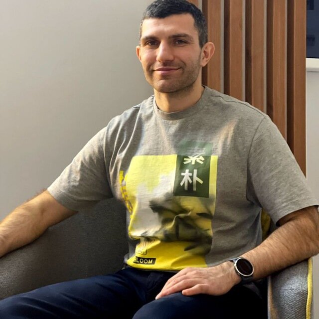 Повидал я в своей жизни MVP, повидал. Некоторые умирали не только на моих глазах, но и на моих руках :)