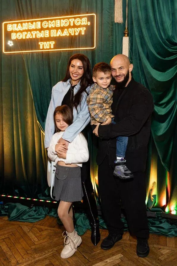 Бедные смеются богатые плачут дети джигана. Бедные смеются богатые плачут дети джигана. Бедные смеются богатые плачут дети джигана. Бедные смеются богатые плачут дети джигана. Бедные смеются богатые плачут дети джигана.